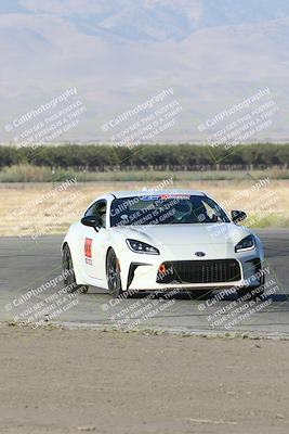 media/Sep-15-2024-Speed Ventures (Sun) [[7a54f7ed2f]]/86 Group/Session 1 (Outside Grapevine)/